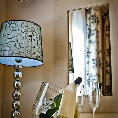 Hotel Condes De Castilla เซโกเวีย ภายนอก รูปภาพ