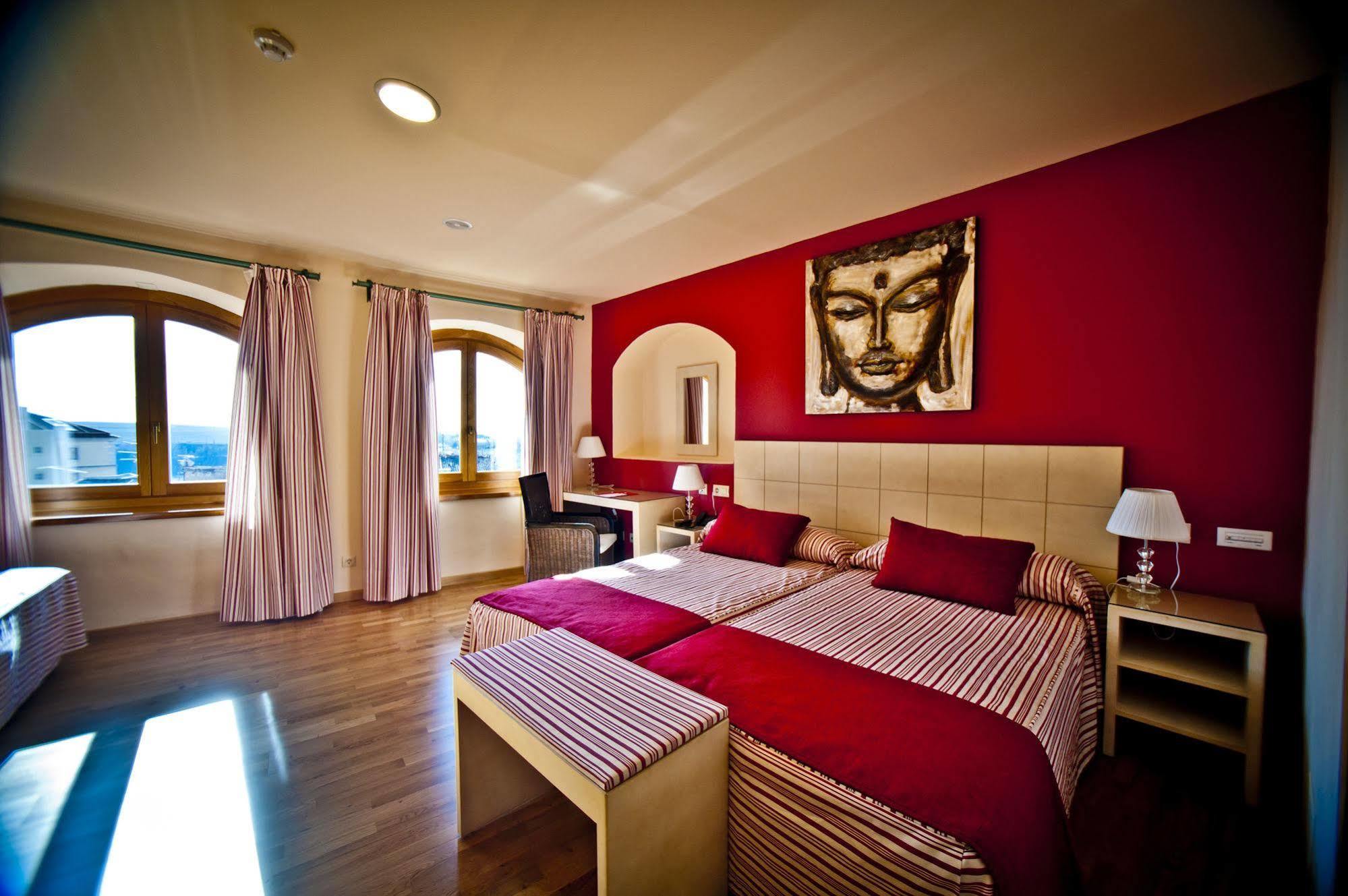 Hotel Condes De Castilla เซโกเวีย ภายนอก รูปภาพ