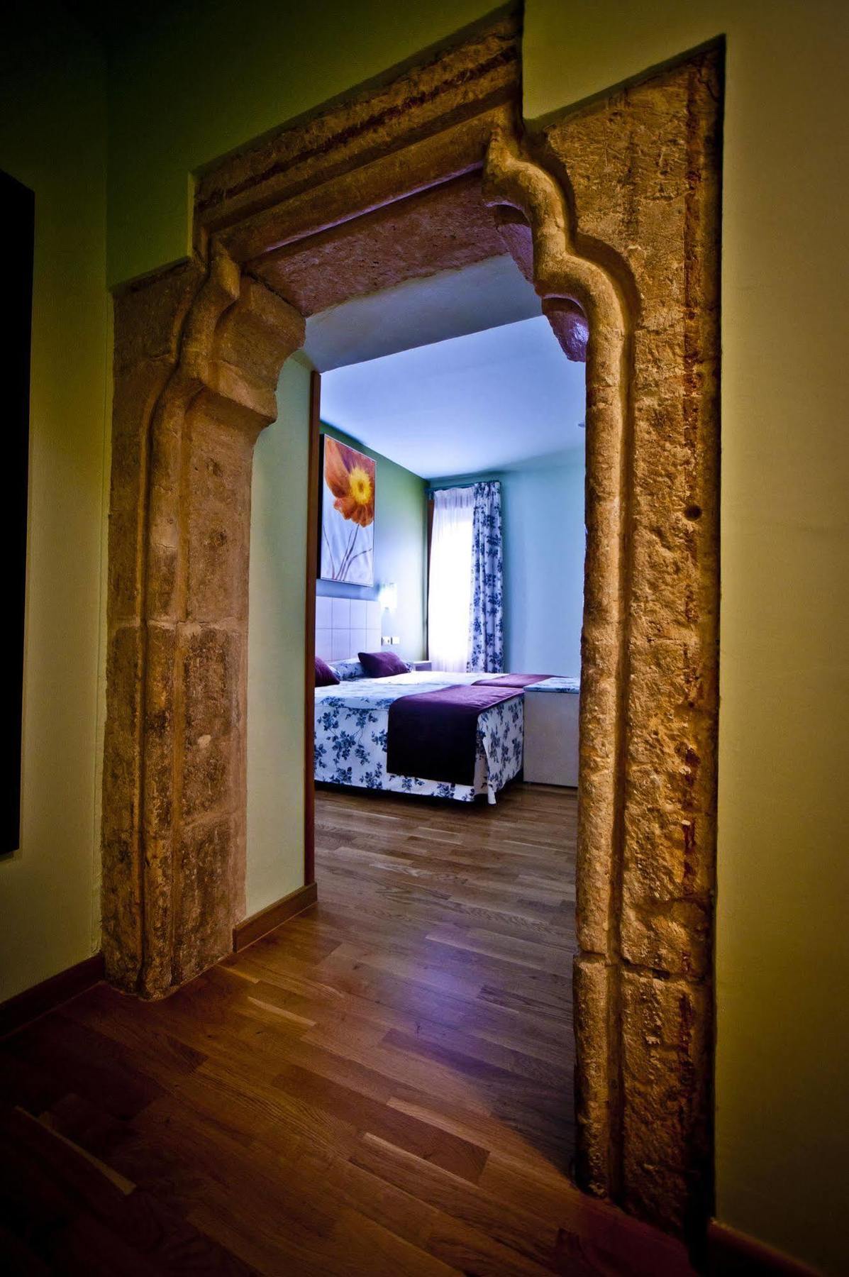 Hotel Condes De Castilla เซโกเวีย ภายนอก รูปภาพ