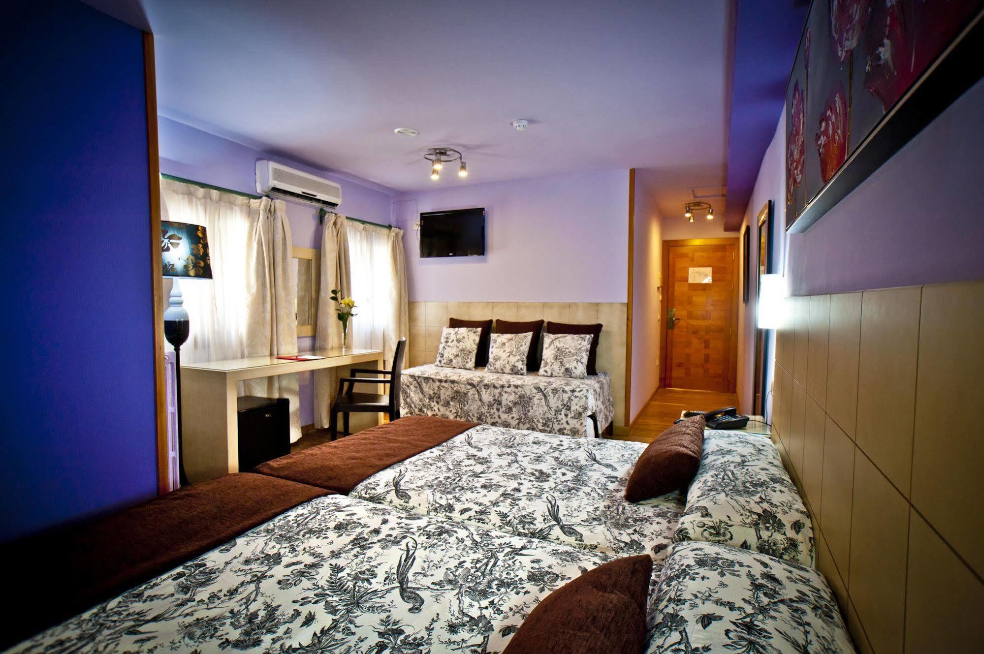 Hotel Condes De Castilla เซโกเวีย ภายนอก รูปภาพ